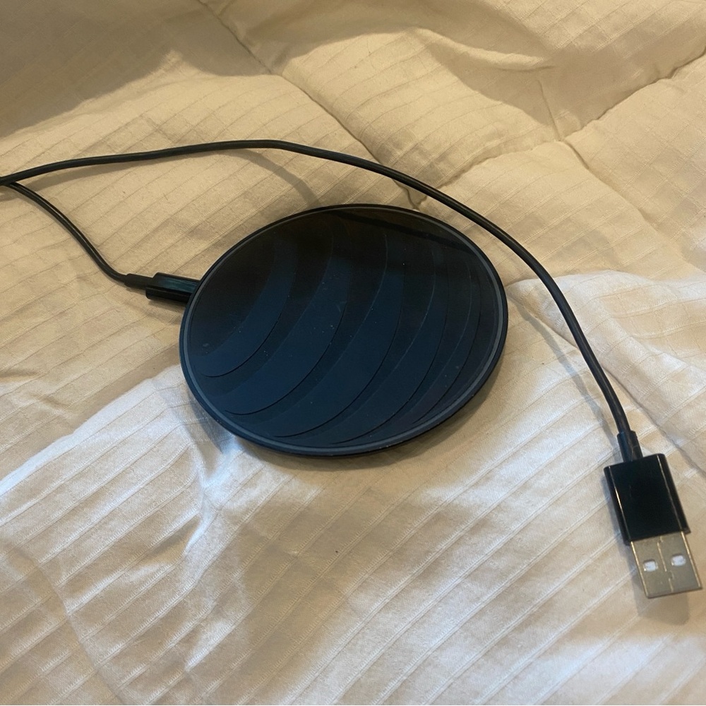 Electronics, AT&T Fast Charge Wireless Pad - Picture 5 of 8